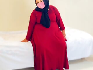 Fucking A Chubby Muslim Mother-In-Law Wearing A Red Burqa & Hijab (Part-2) free video