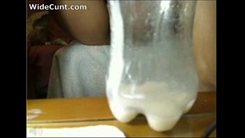 Latina In Webcam Fisting & Milking Her Wide Cunt free video