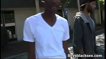 Black Muscular Man Seduces And Fuck White Sexy Boy 08