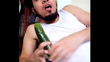 Me Atasque El Pepino Bien Profundo En El Culo free video