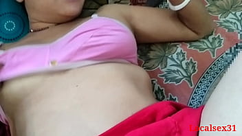 Local Side Wife Share Her Pussy In Using Mobile (Official Video By Localsex31) free video