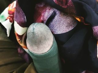 Satin Silk Handjob Porn - Bhabhi Suit Handjob