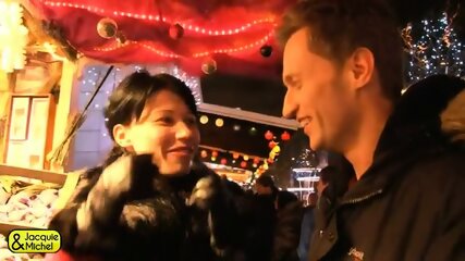 Ils Trouvent Une Salope Gourmande Au Marche De Noel Sur Les Champs-Elysees Pour Un Gangbang, Merci Justine free video