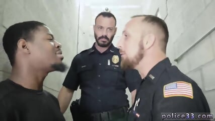 Muscle Cop Gay Fucking The White Cop With Some Chocolate Dick free video